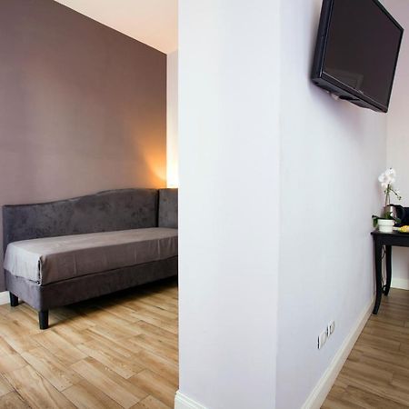 Colosseo Prestige Rooms Рим Экстерьер фото